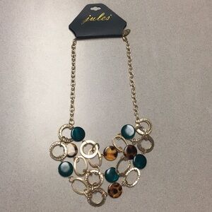 🎉HP🎉 NWT Jules Golden Necklace